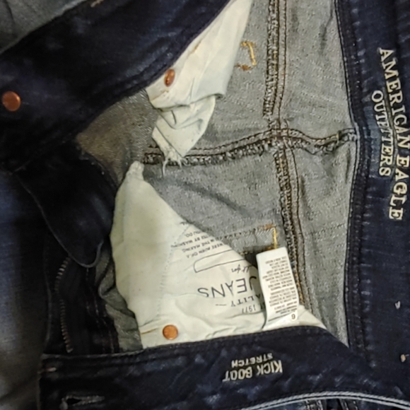 American Eagle kick boot jeans - Picture 3 of 4